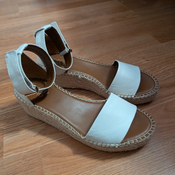 Franco Sarto White Espadrille Wedges - Picture 1 of 7
